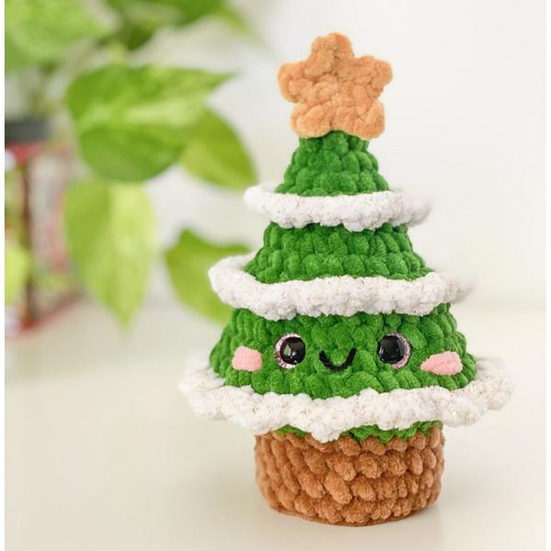 Christmas Tree Crochet, Amigurumi Crochet, Crochet Plushie (Handmade Goods Will Be Made by Hand so the Production Time Will Be a Little Longer)